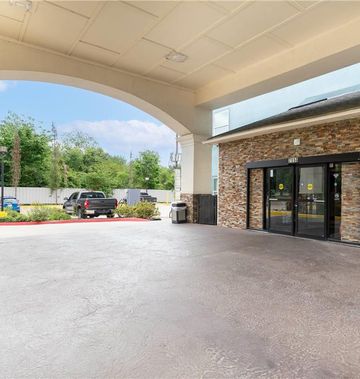 Wingate by Wyndham Houston Intcl Airport