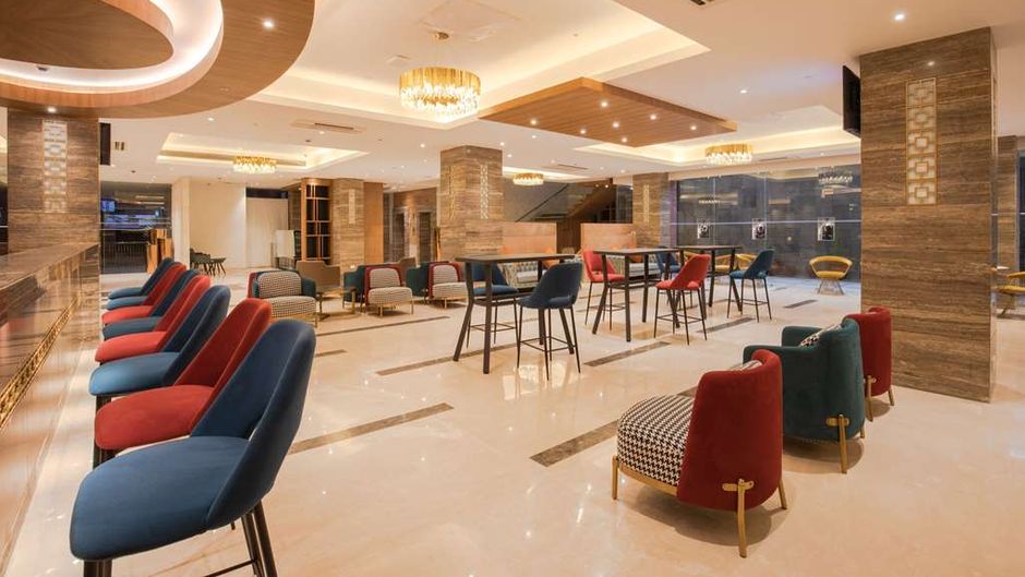 Ramada Encore by Wyndham Kathmandu Restaurant