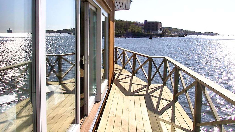 Quality Hotel Waterfront Hotel Exterior
