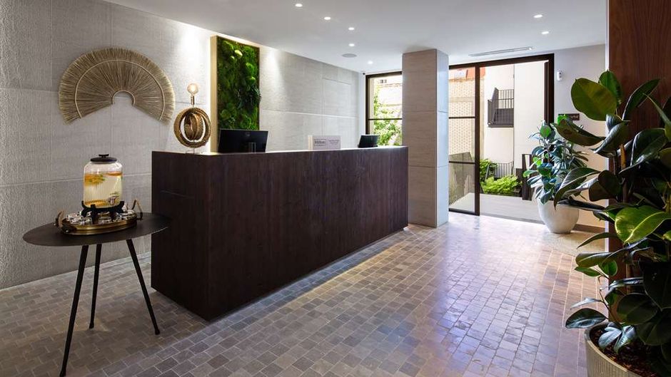 Atocha Hotel, Tapestry Coll by Hilton Lobby