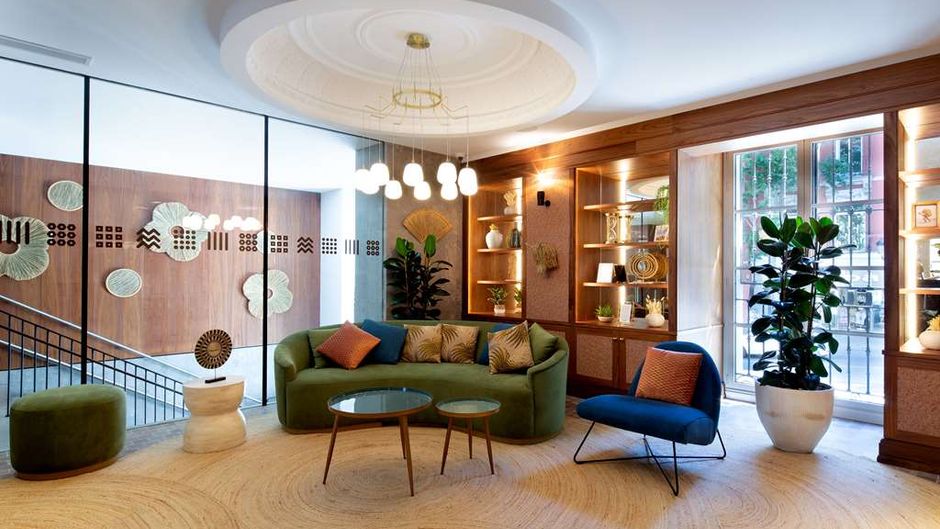 Atocha Hotel, Tapestry Coll by Hilton Lobby