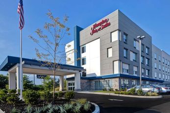 Hampton Inn & Suites Deptford