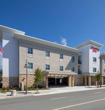 Hampton Inn Santa Cruz West