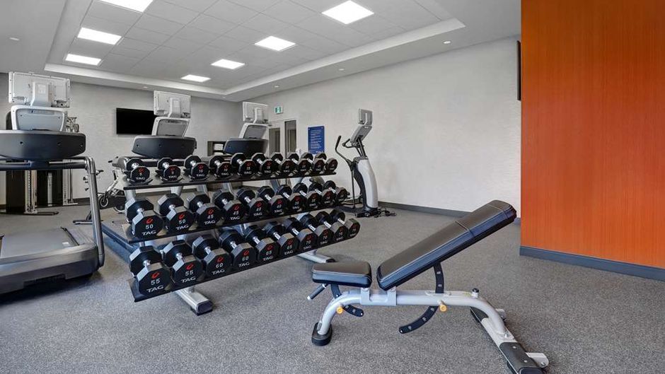Hampton Inn & Suites Belleville Health