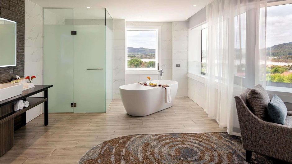 Pullman Rotorua Suite
