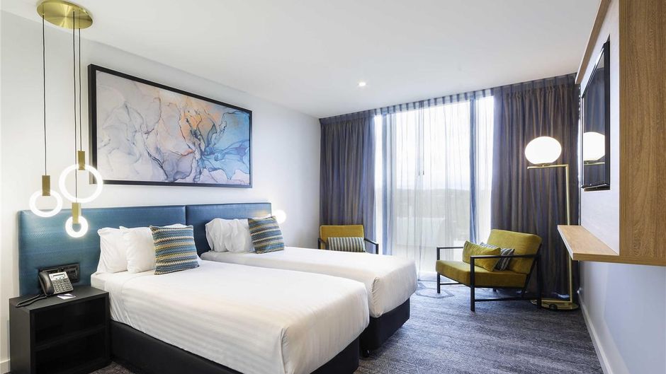Mercure Canberra Belconnen Room