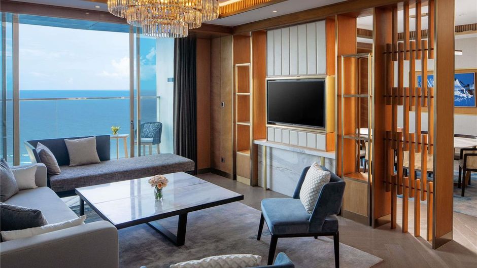 Moevenpick Resort Cam Ranh Suite