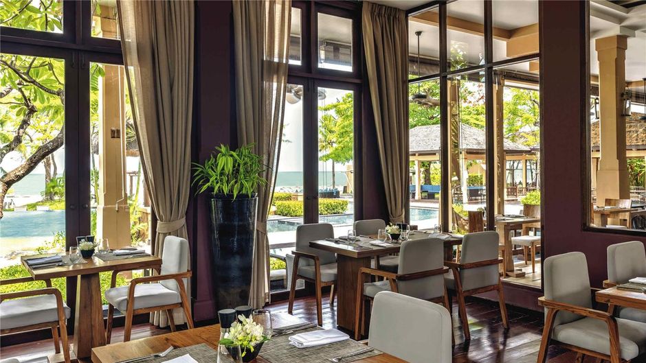 Moevenpick Asara Resort & Suite Restaurant