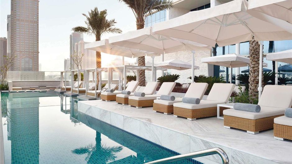 Grand Plaza Moevenpick Media City Pool