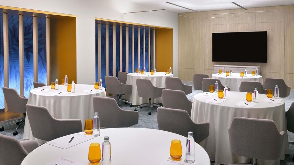 Moevenpick Hotel Tahlia Jeddah Meeting