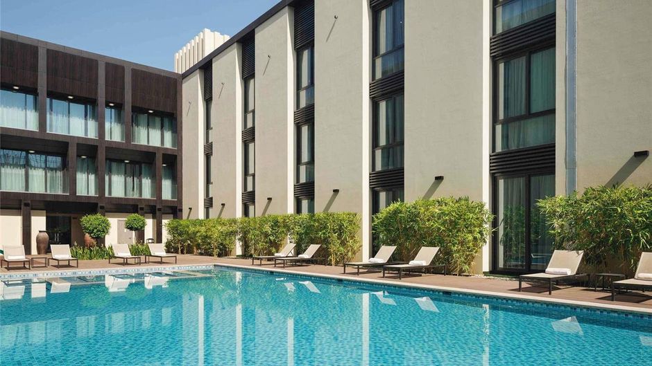 Moevenpick Hotel Tahlia Jeddah Exterior