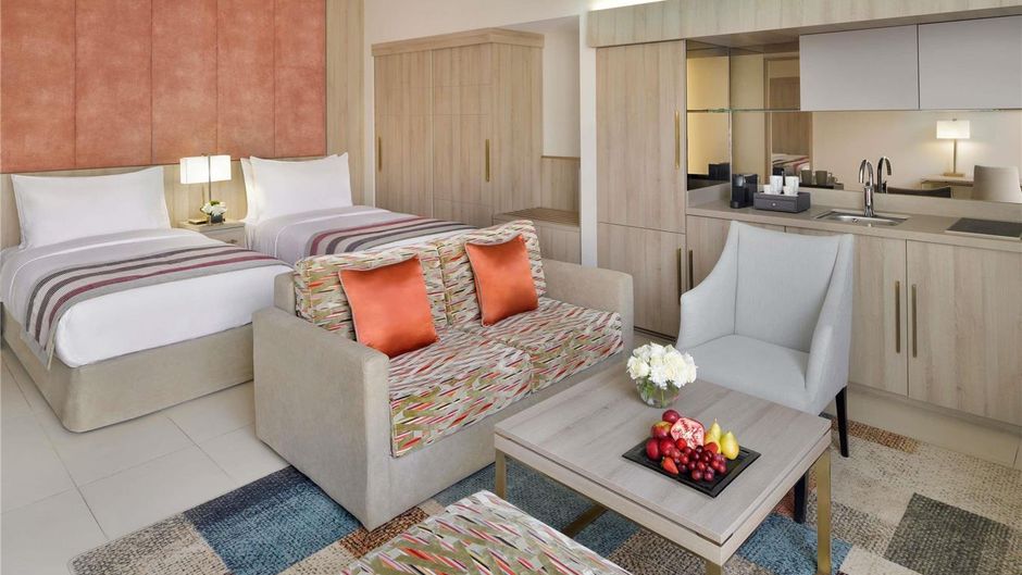 Moevenpick Hotel Tahlia Jeddah Suite