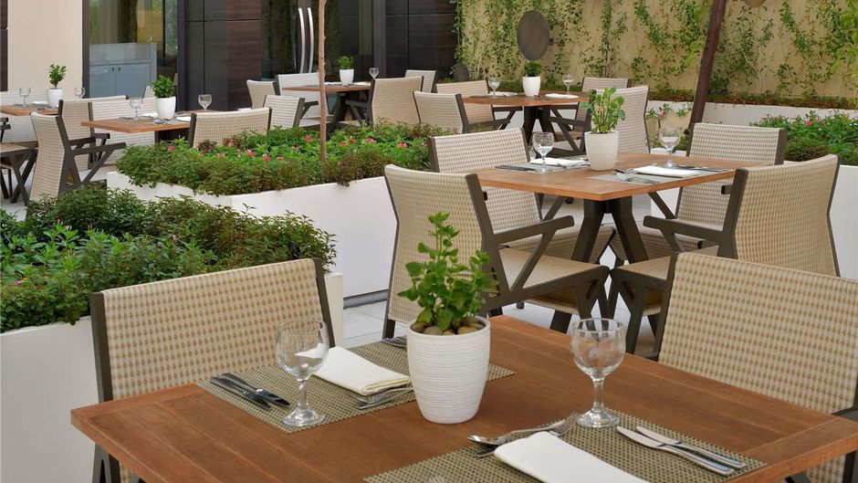 Moevenpick Hotel Tahlia Jeddah Restaurant
