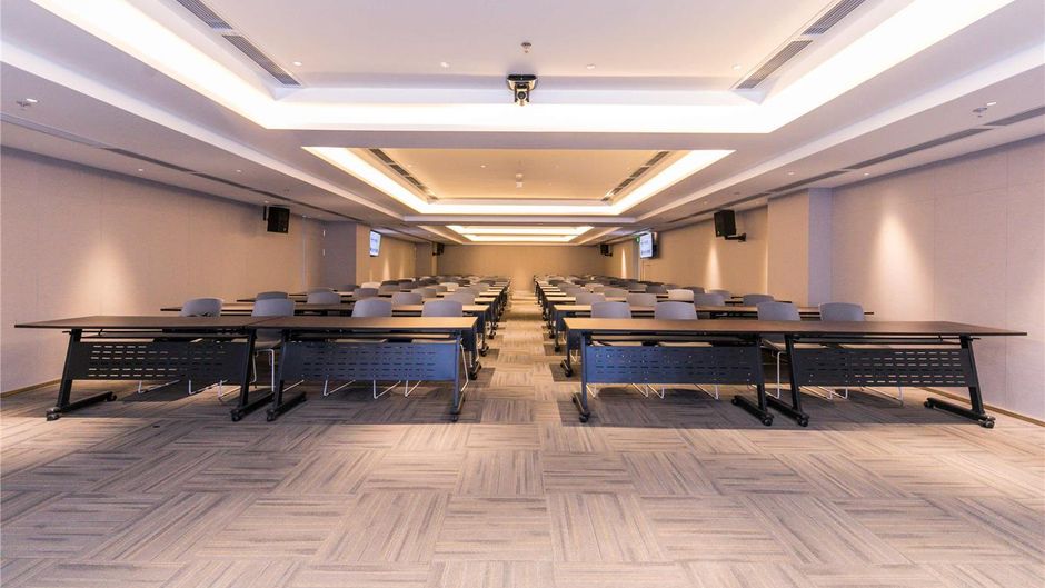 Mercure Changchun Hengxing Meeting