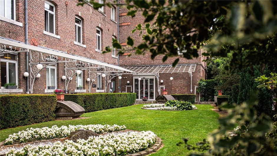 Blooma Hotel Liege Centre Exterior