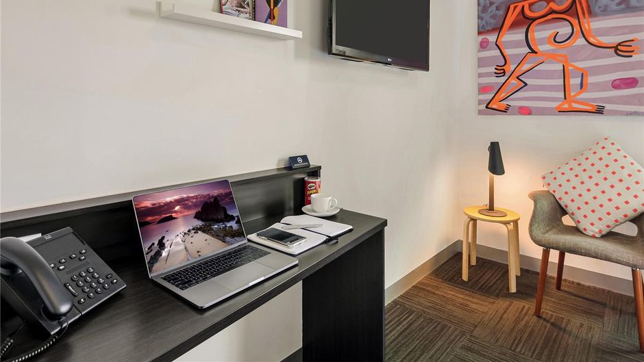 Mercure Bendigo Schaller Room