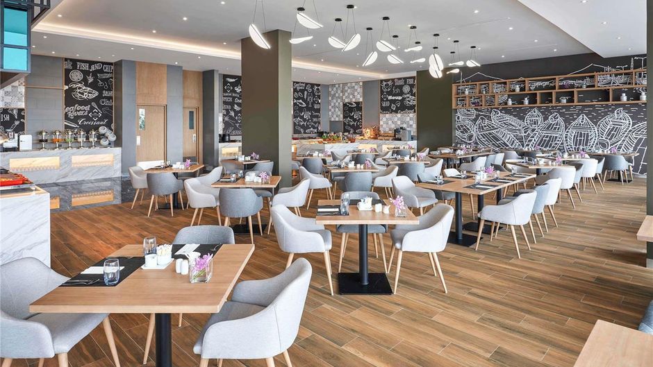 Novotel Sriracha Marina Bay Restaurant