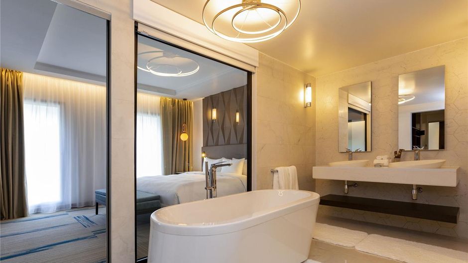Novotel Convention And Spa Suite