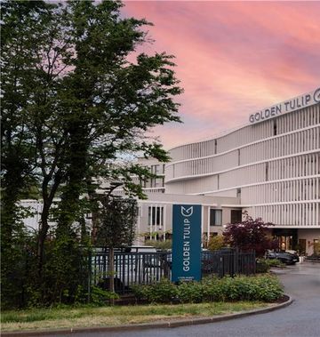Golden Tulip Lyon Ouest Techlid Hotel