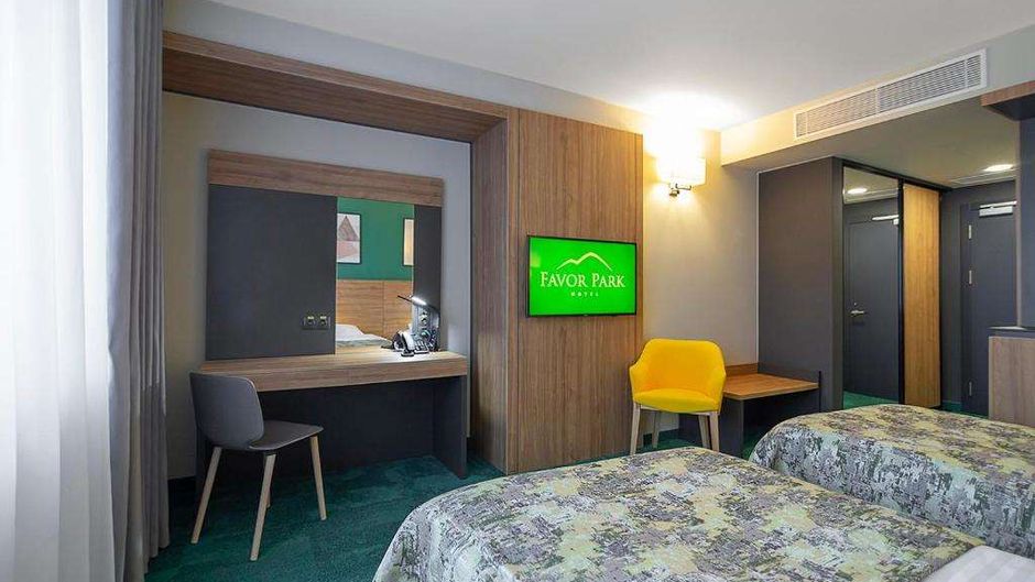 Favor Park Hotel Room