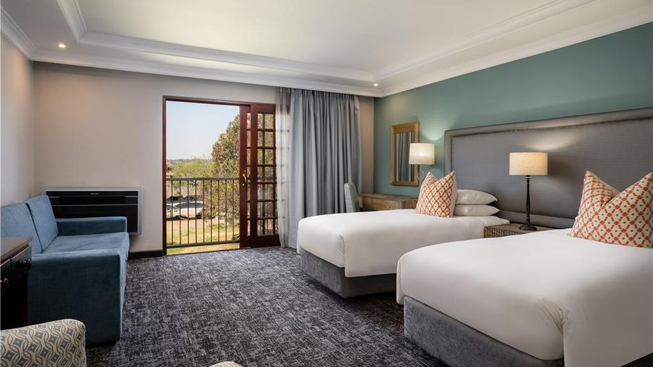 Premier Hotel Roodevalley Room