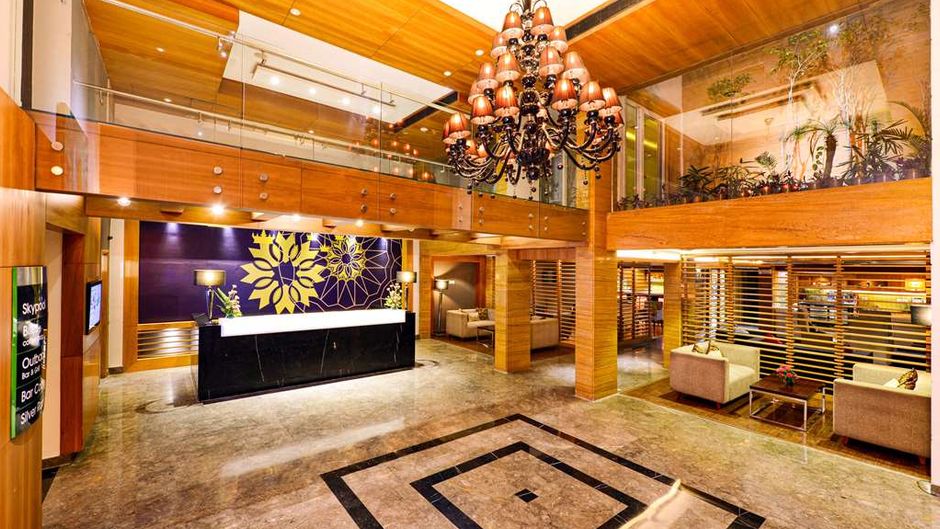 Quality Inn Gurgaon Lobby