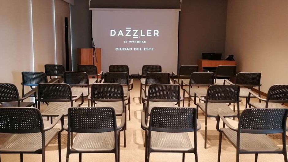 Dazzler by Wyndham Ciudad del Este Meeting
