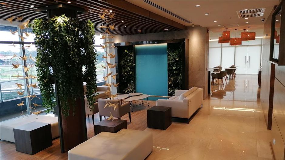 Dazzler by Wyndham Ciudad del Este Lobby