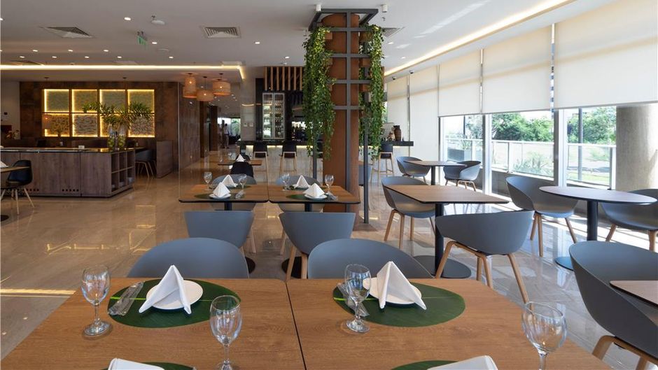 Dazzler by Wyndham Ciudad del Este Restaurant