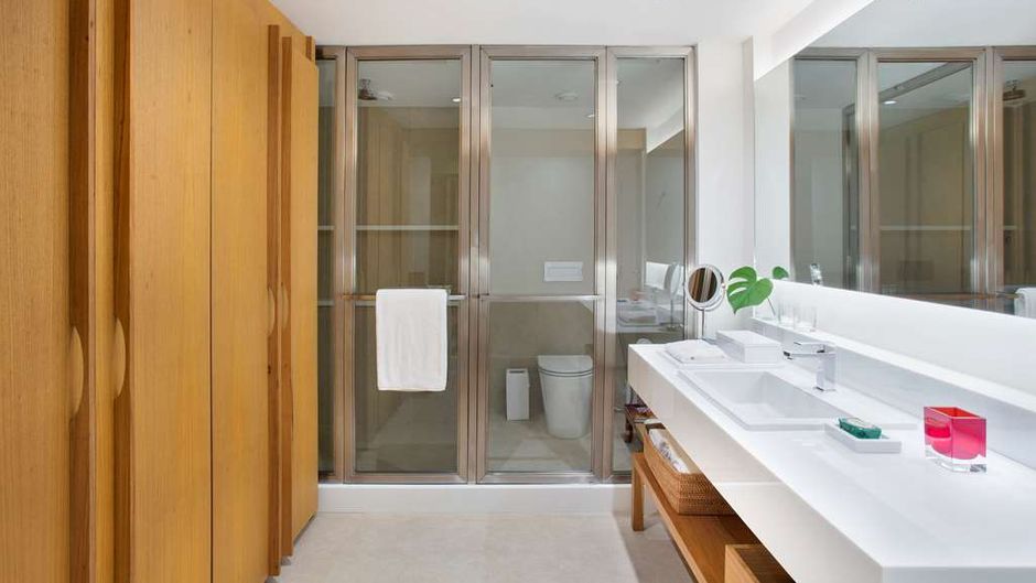 Janeiro Hotel Room