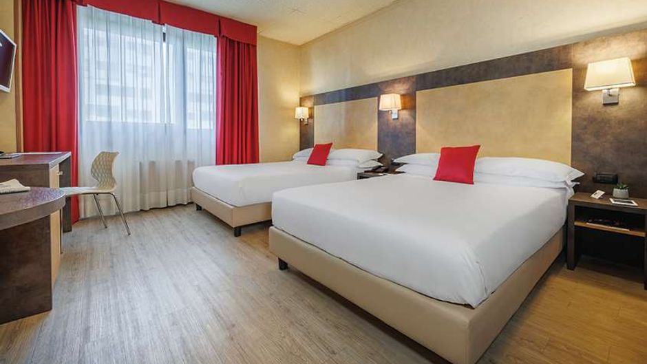 Jr Hotels Amadeus Bologna Room