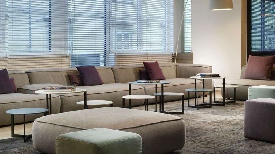 Glance Hotel Lobby