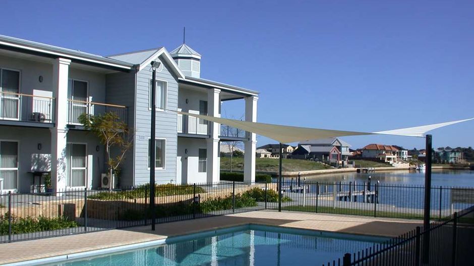 C Mandurah Resort & Serviced Apartments Exterior