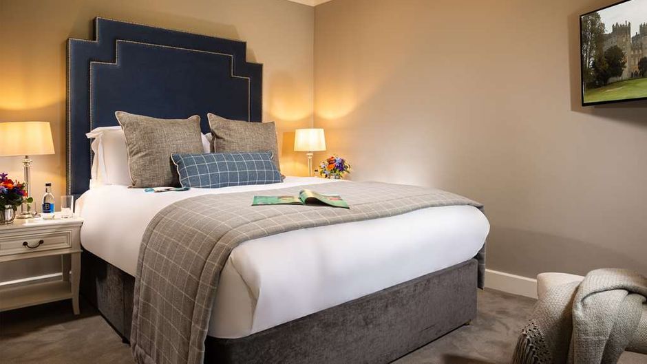 Kilkea Castle Hotel & Lodges Suite