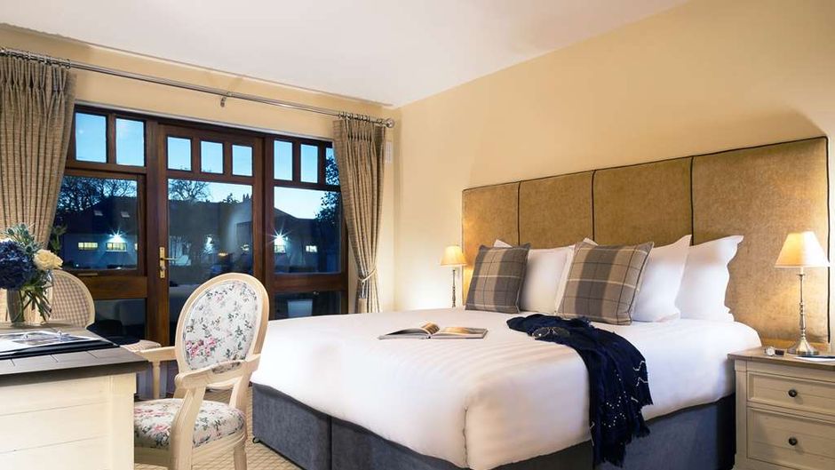 Kilkea Castle Hotel & Lodges Suite