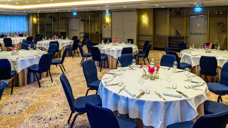 DoubleTree by Hilton Royal Parc Meeting