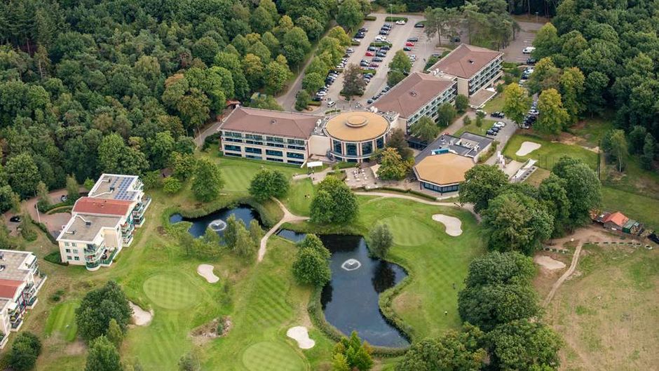 DoubleTree by Hilton Royal Parc Golf