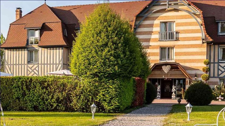 Manoir de la Poterie & Spa Exterior