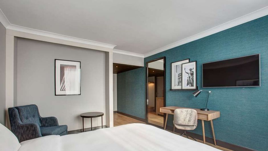 Radisson Hotel & Conf Centre London Room