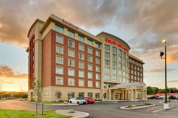 Drury Inn & Suites Lafayette