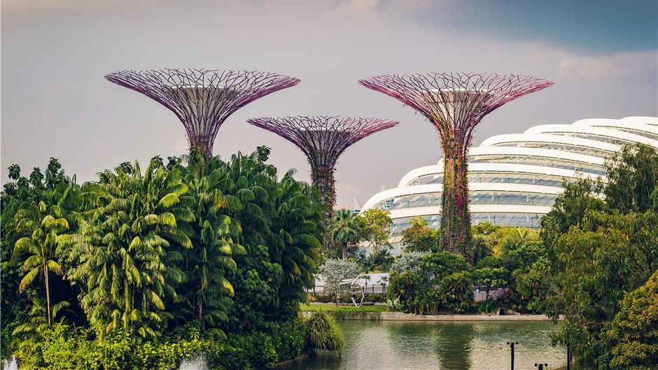 Conrad Singapore Marina Bay Exterior