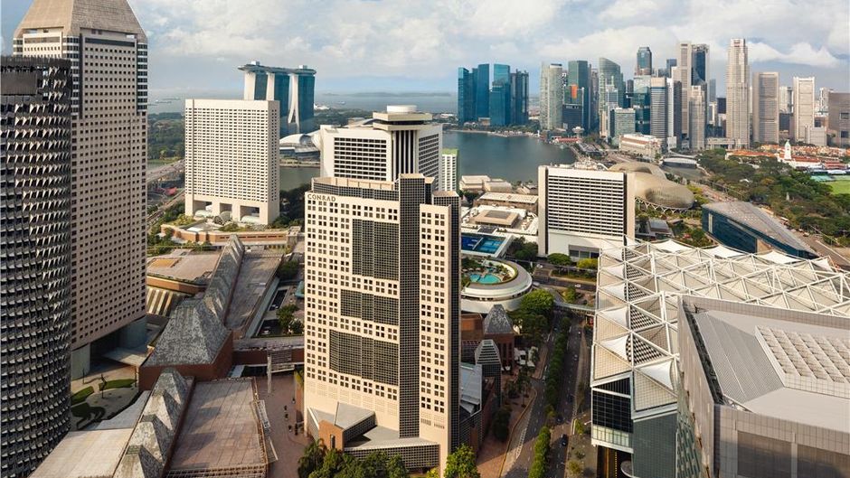 Conrad Singapore Marina Bay Exterior