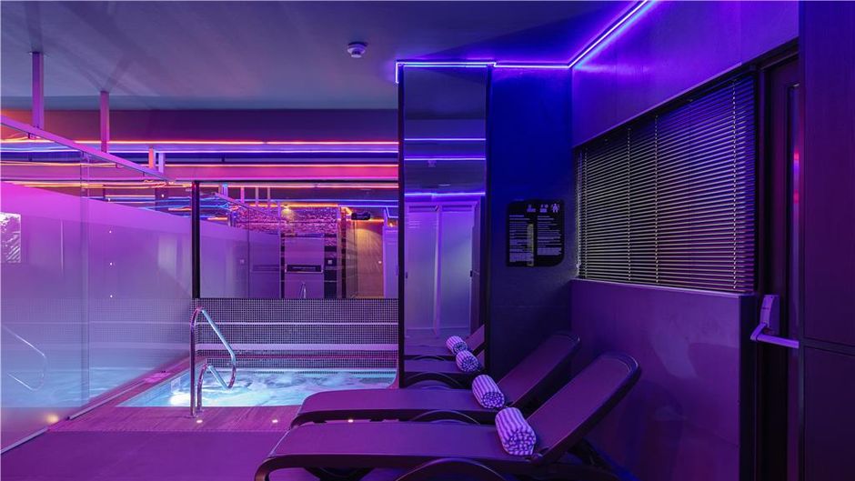 Hilton Garden Inn Aviadores del Chaco Pool
