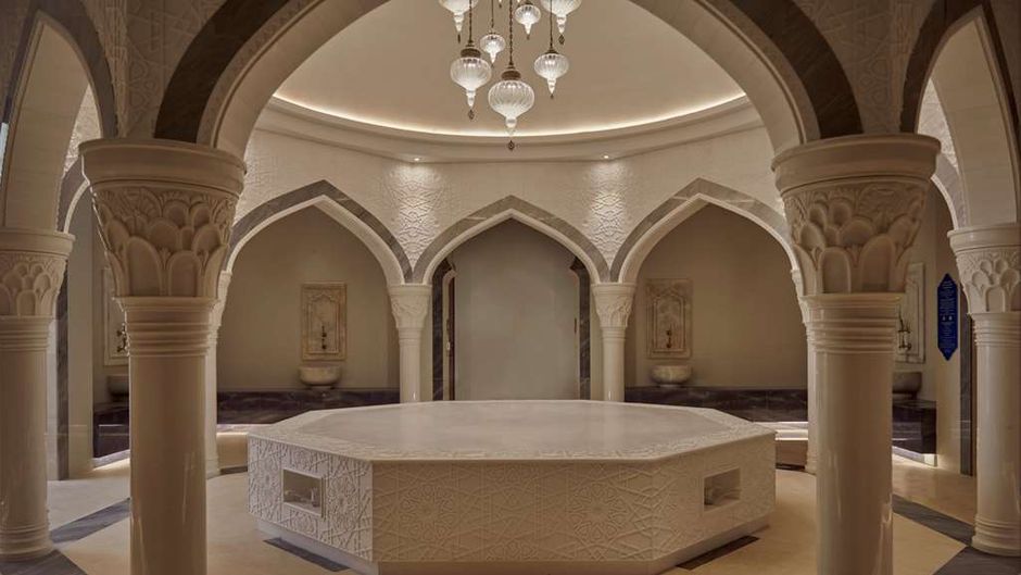Hilton Salwa Beach Resort & Villas Spa