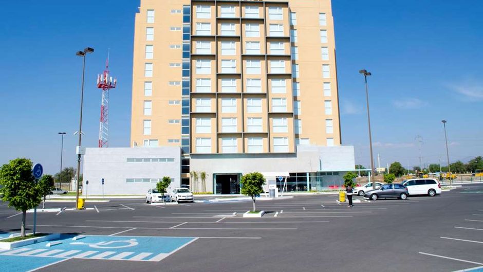 Casa Inn Galerias Hotel Exterior