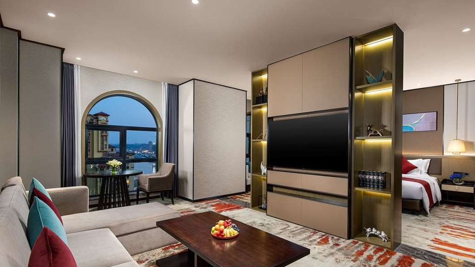 Ramada by Wyndham Jianyang Suite