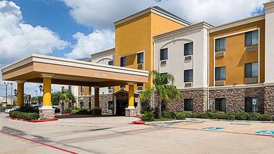 Days Inn & Suites West Energy Corridor