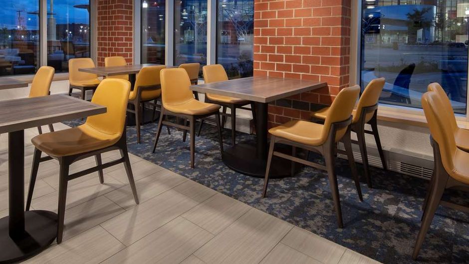 Hyatt Place Moncton Lobby