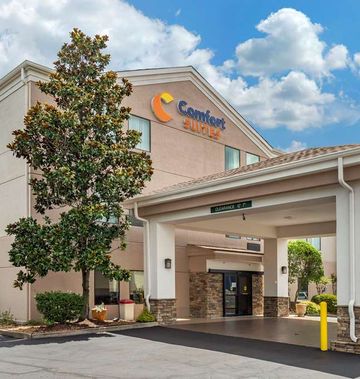 Comfort Suites