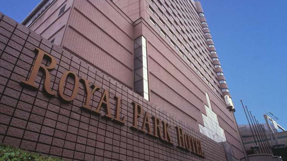 Royal Park Hotel Exterior